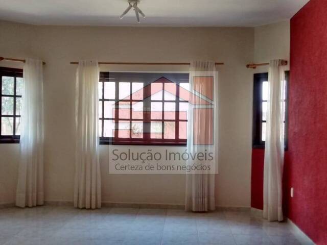 #A.17 - Casa para Locação em Caçapava - SP - 2