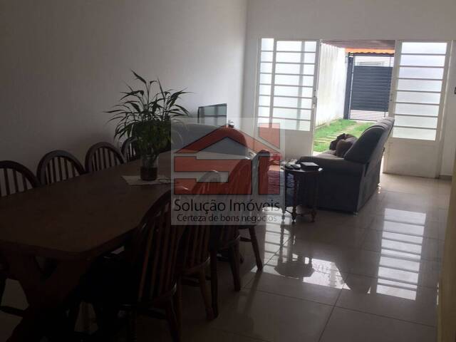 #V.97 - Casa para Venda em Caçapava - SP - 3