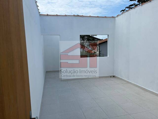 Sobrado para Venda em Caraguatatuba - 5