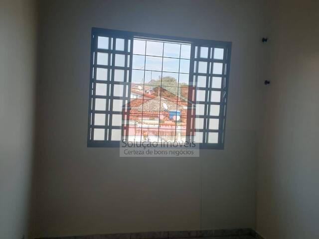 Sobrado para Locação em Caçapava - 4