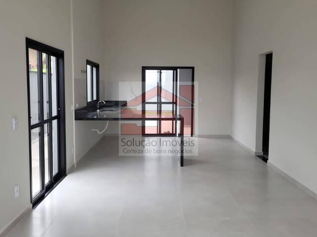 Casa para Venda em Caçapava - 5