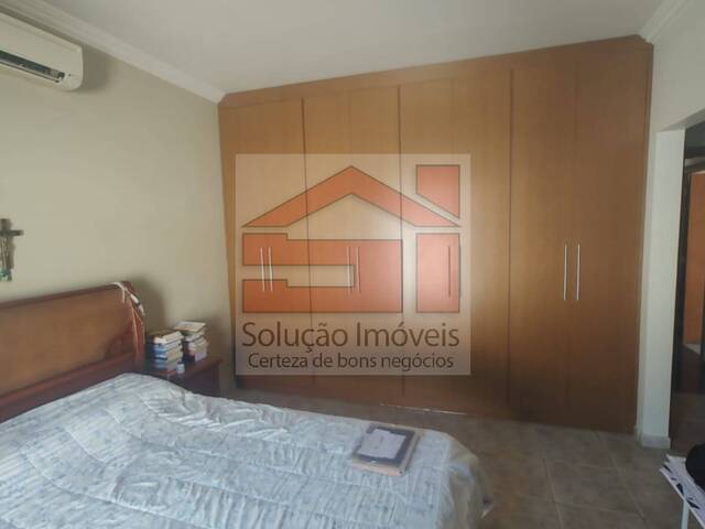 Sobrado para Venda em Caçapava - 5