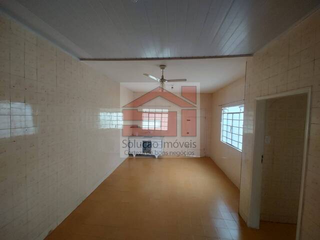 Casa para Locação em Caçapava - 2