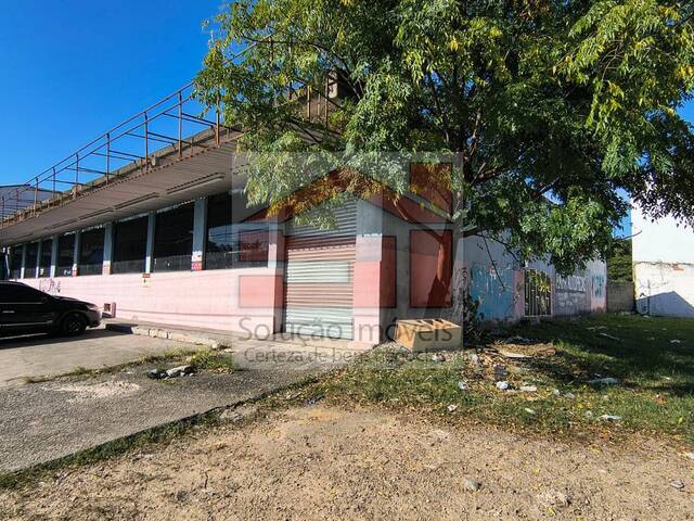 #V.335 - Salão Comercial para Venda em Caçapava - SP - 2