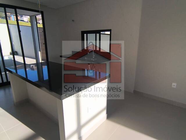 Casa para Venda em Caçapava - 5