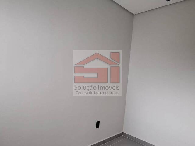 #680 - Casa para Venda em Caçapava - SP - 2