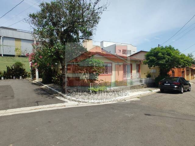 #A.246 - Casa para Locação em Caçapava - SP - 2