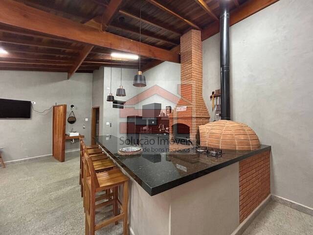 #748 - Casa para Venda em Taubaté - SP - 1