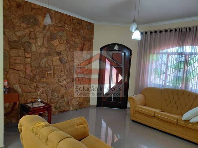 Sobrado para Venda em Caçapava - 2