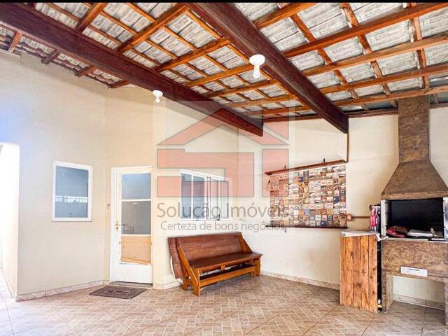 Casa para Venda em Caçapava - 2