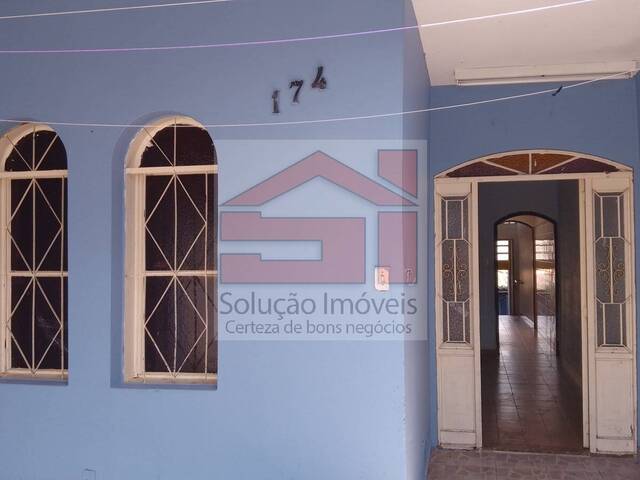 Casa para Venda em Caçapava - 2