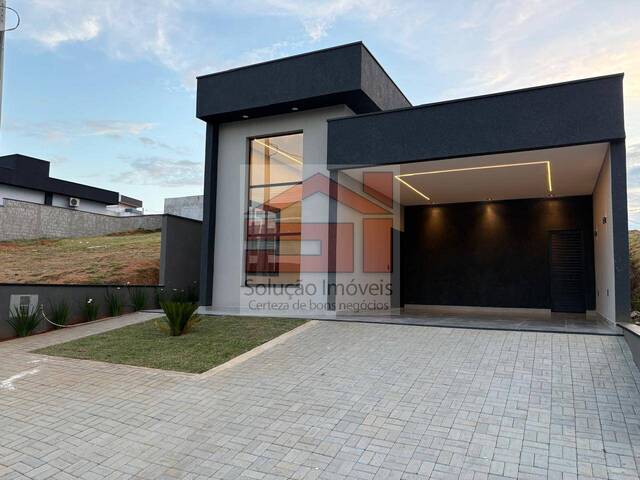 #V.352 - Casa em condomínio para Venda em Caçapava - SP - 2