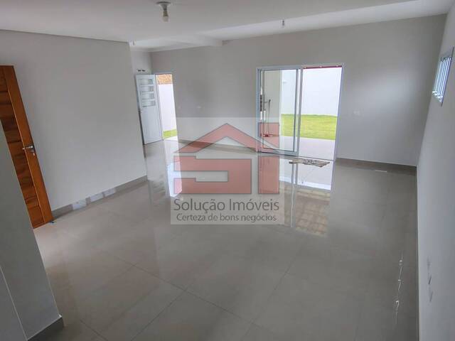 #V.204 - Casa em condomínio para Venda em Caçapava - SP - 2