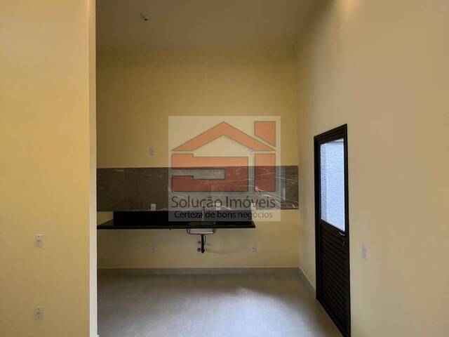 Casa para Venda em Caçapava - 5